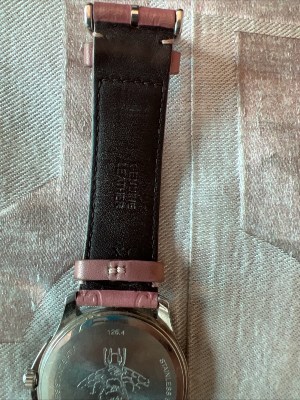 Women Pink Gucci Watch Leather Stainless Steel Swiss Made - Picture 6 of 8